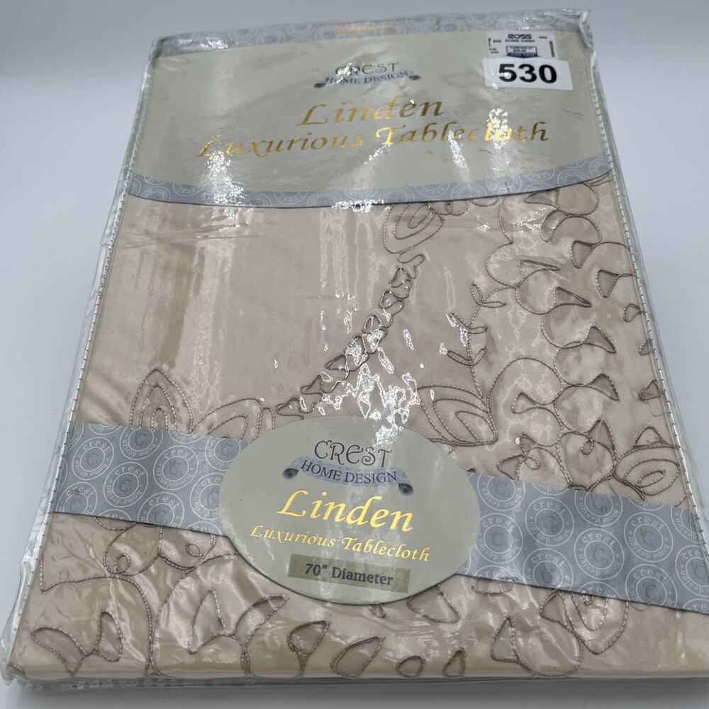 NOS Crest Home Design Chelsea Luxurious TableCloth 70” Diameter Gold Embroidered - Picture 3 of 13